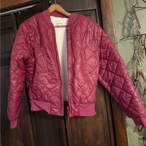 Quilted Women's Jacket in maroon